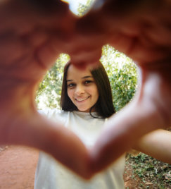 heart shape hand sign