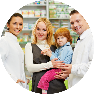 a mother and a child and 2 pharmacist